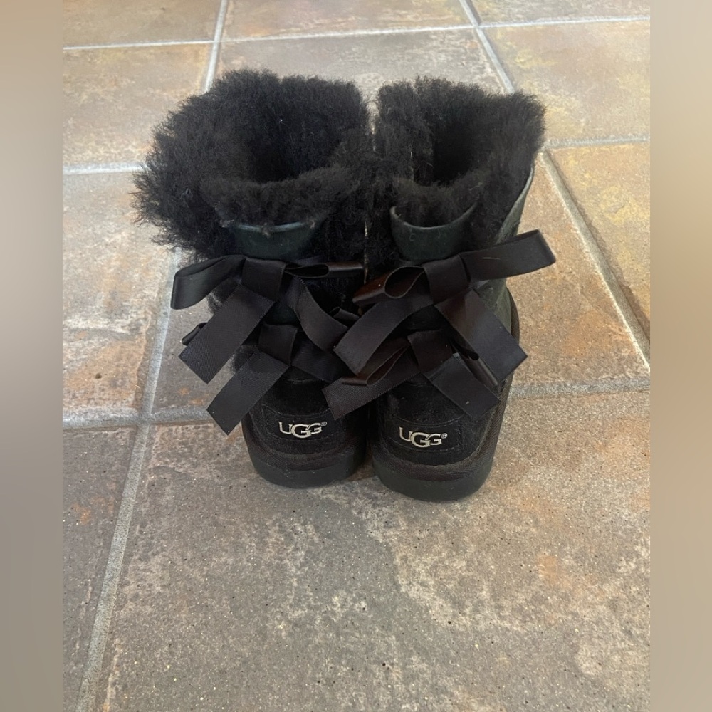 Toddler Girls UGG boots